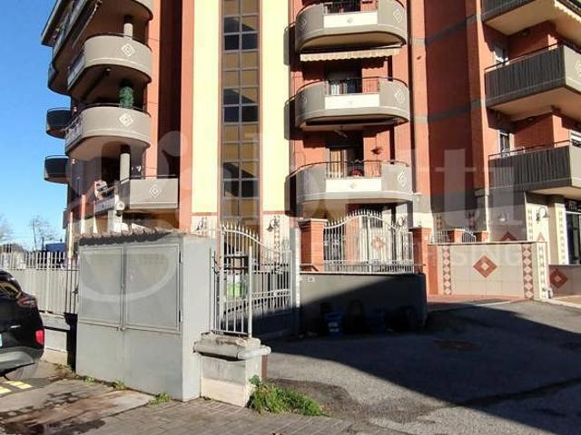 Box in affitto a Aprilia, Latina