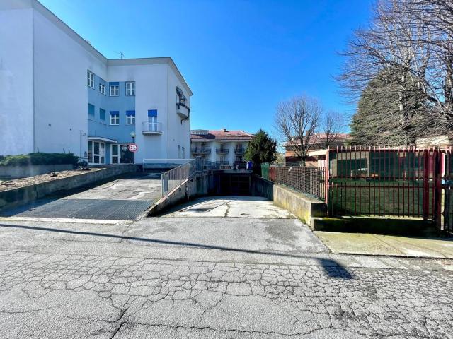 Box in vendita a Piemonte, Cuneo