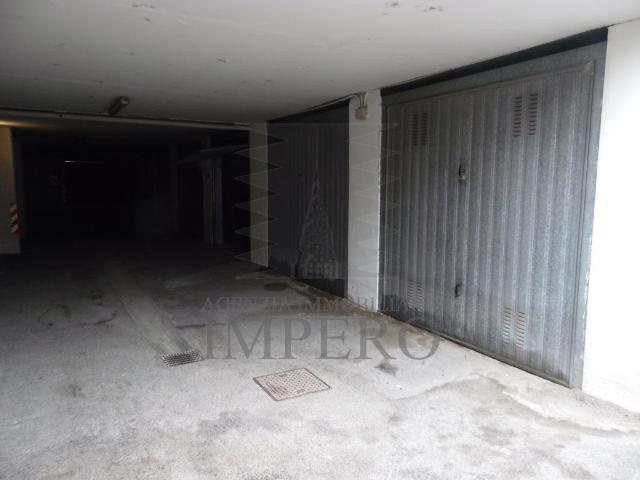 Box in vendita a Ventimiglia, Liguria