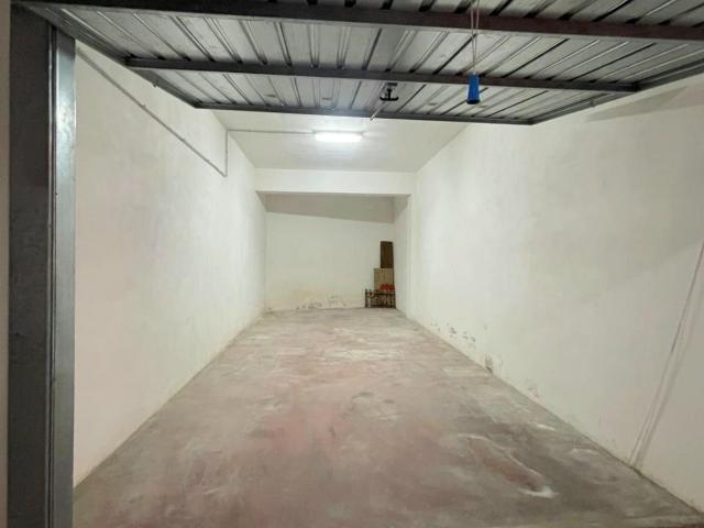 Box in vendita a Puglia, Lecce