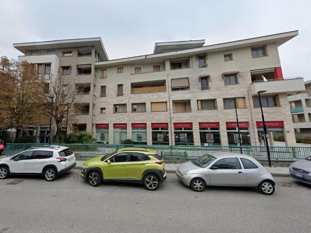 Box in vendita a Moncucco, Brugherio