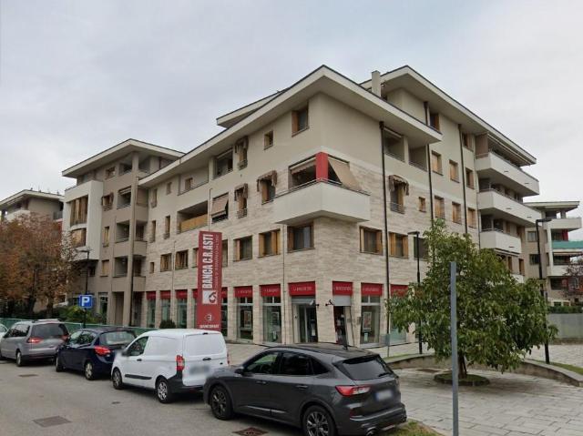 Box in vendita a Moncucco, Brugherio