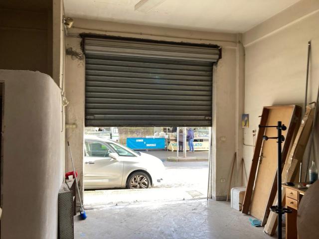 Box in vendita a Olevano Sul Tusciano, Campania