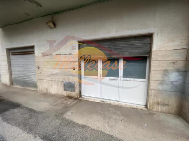 Box in vendita a Tiche, Siracusa