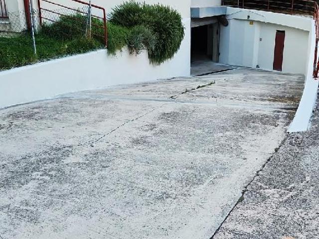 Box in vendita a Portone, Senigallia