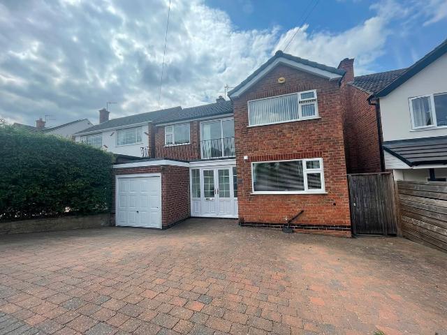 Apartment for rent in Compton Acres, Barton In Fabis