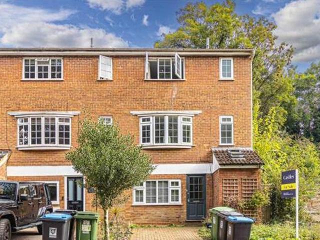 House for sale in Hammerfield, Pouchen End