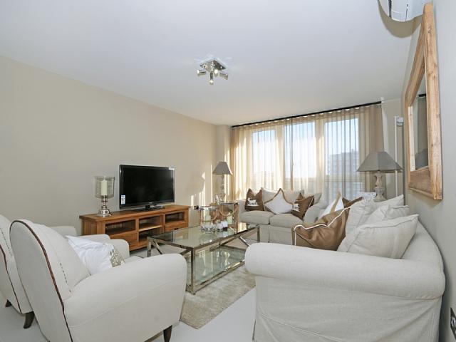 Apartment for rent in Hilgrove Estate, Greater London