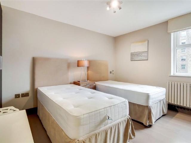 Apartment for rent in Belsize Park, Cat Hill