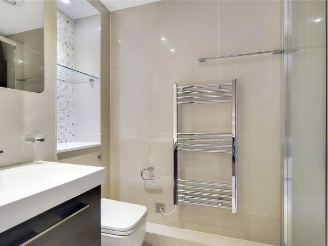 Apartment for rent in Belsize Park, Cat Hill