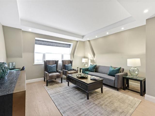Apartment for rent in Belsize Park, Greater London