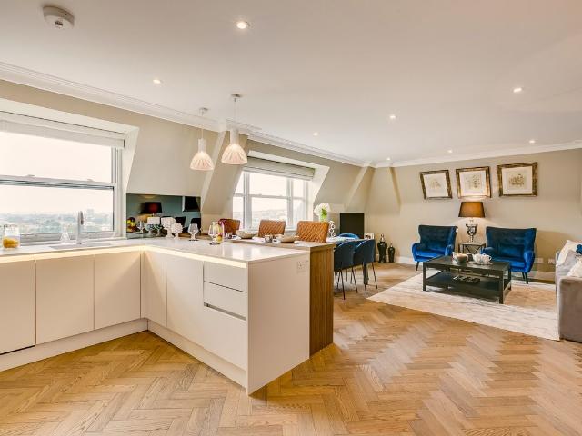 Apartment for rent in Swiss Cottage, Greater London