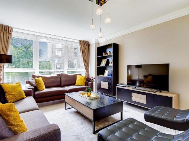 Apartment for rent in St. John's Wood, Greater London
