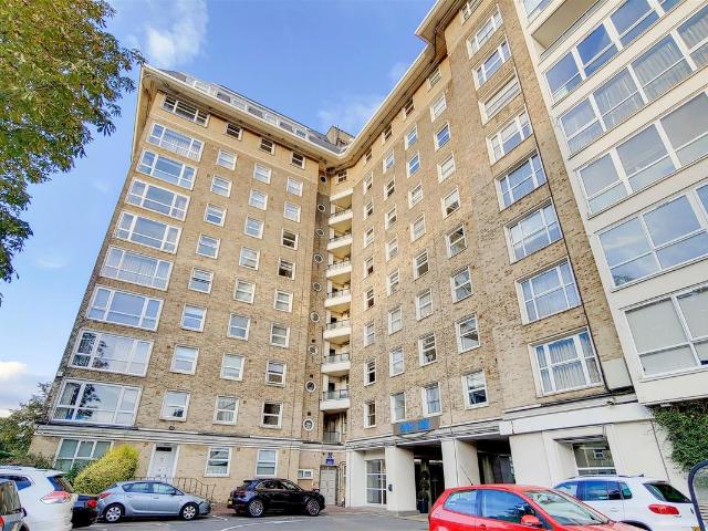 Apartment for rent in Belsize Park, Greater London