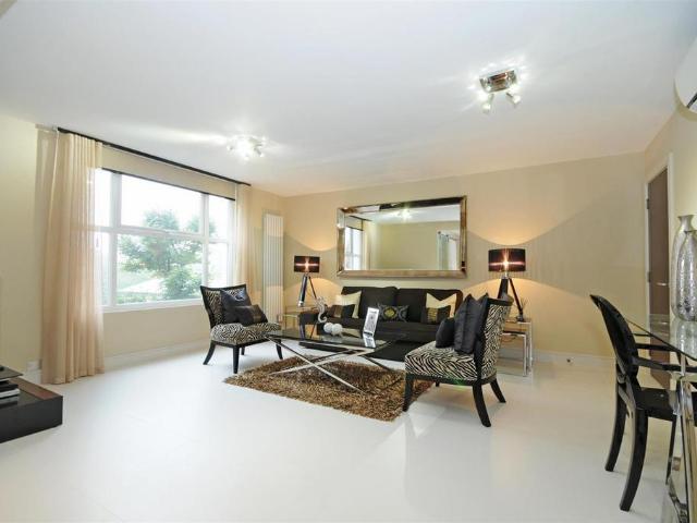 Apartment for rent in Belsize Park, Greater London