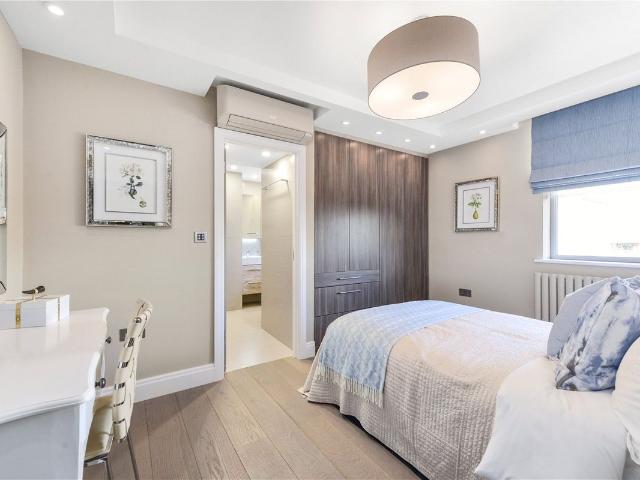 Apartment for rent in Belsize Park, Greater London