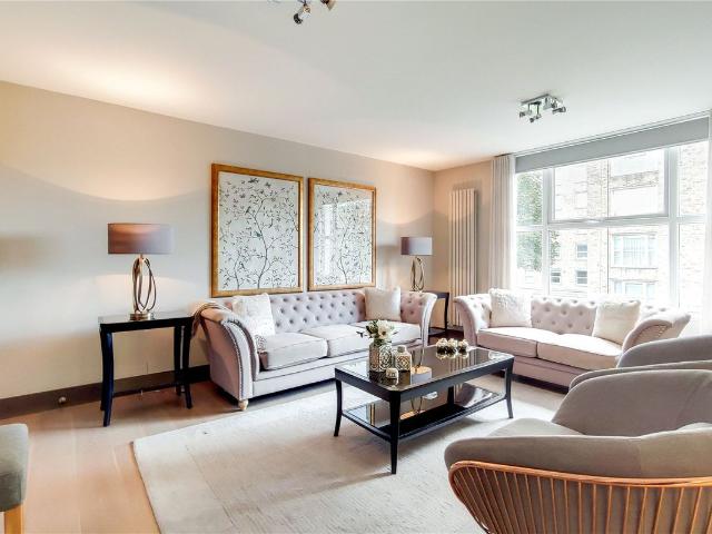 Apartment for rent in Belsize Park, Greater London