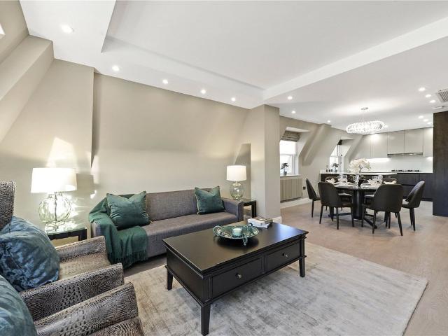 Apartment for rent in Belsize Park, Greater London