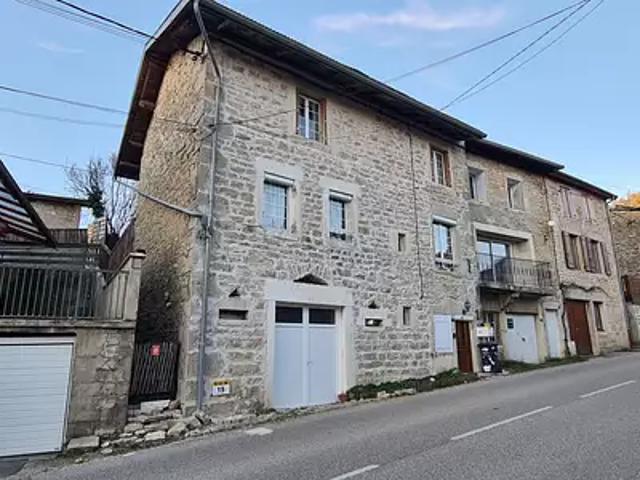 Maison vente à Boyeux, Boyeux-Saint-Jérôme