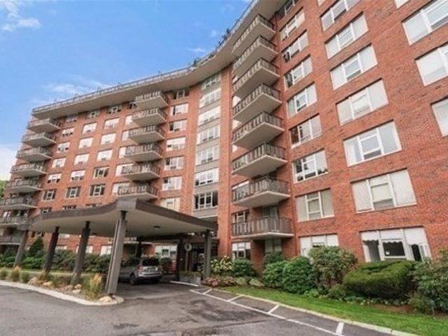 Condo for sale in Auburndale, Massachusetts