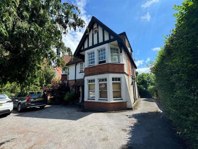 Studio for rent in St Marks, Maidenhead