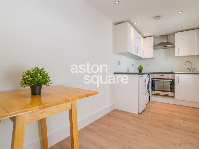 Apartment for rent in Hendon, Greater London