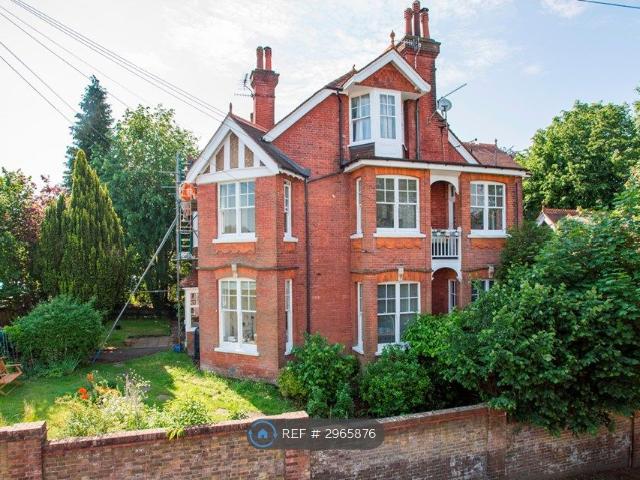 Apartment for rent in St James, Sandown Park
