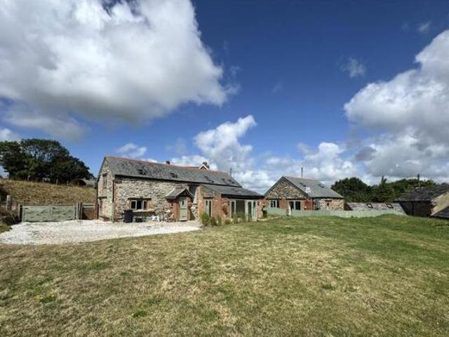 House for sale in Launceston, Cornwall