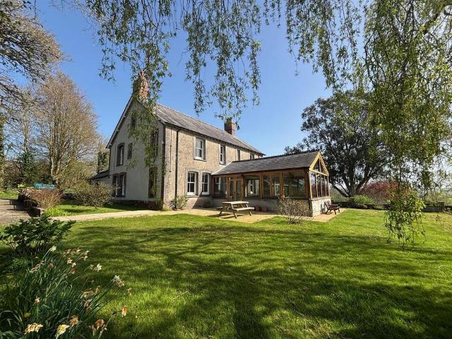 House for rent in Talastone, Cornwall