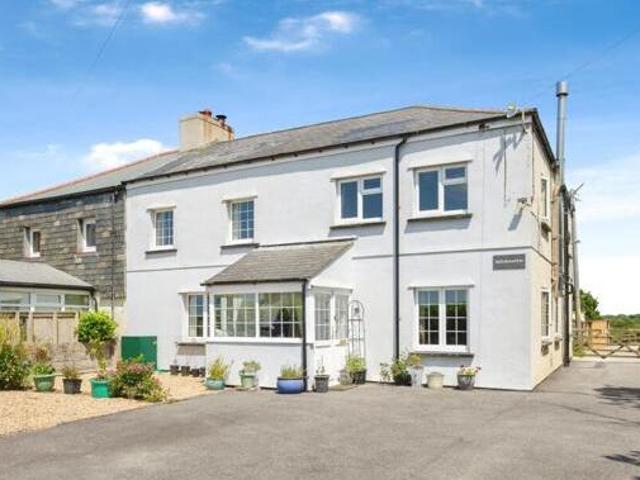House for sale in Launceston, Cornwall