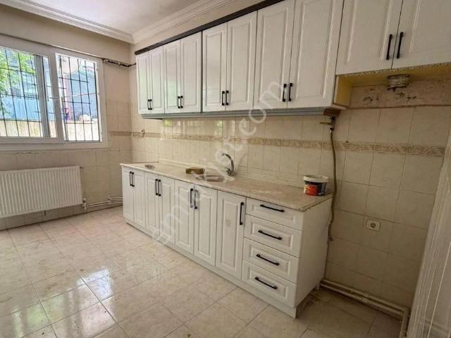 Buca, İzmir içerisinde kiralık mülk