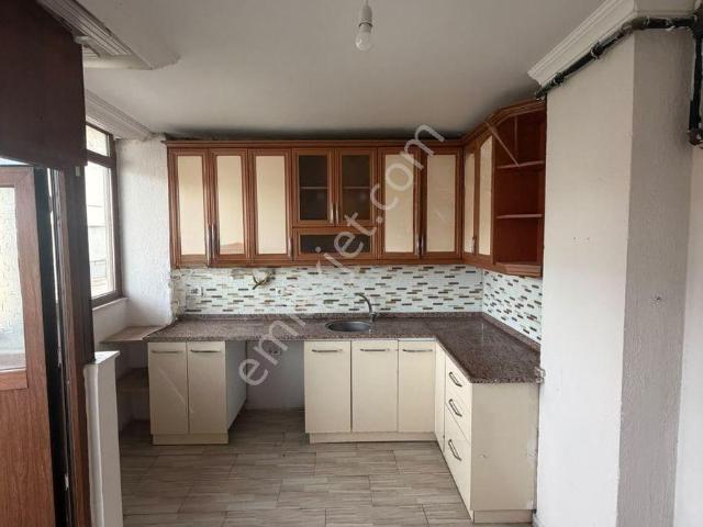 Yeşilbağlar Mahallesi, Buca içerisinde kiralık mülk