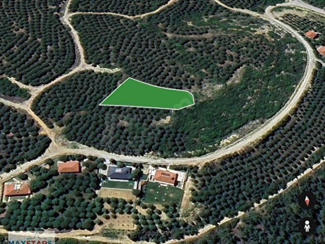 Bozcaada içerisinde satılık Arsa