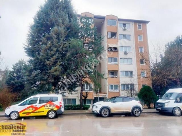 İzmit, Kocaeli içerisinde kiralık mülk