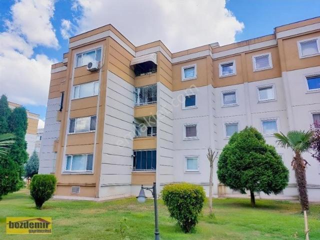 Stadyum, İzmit içerisinde kiralık mülk