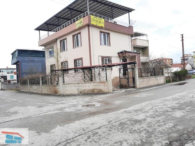 Yeşilyurt içerisinde satılık Villa