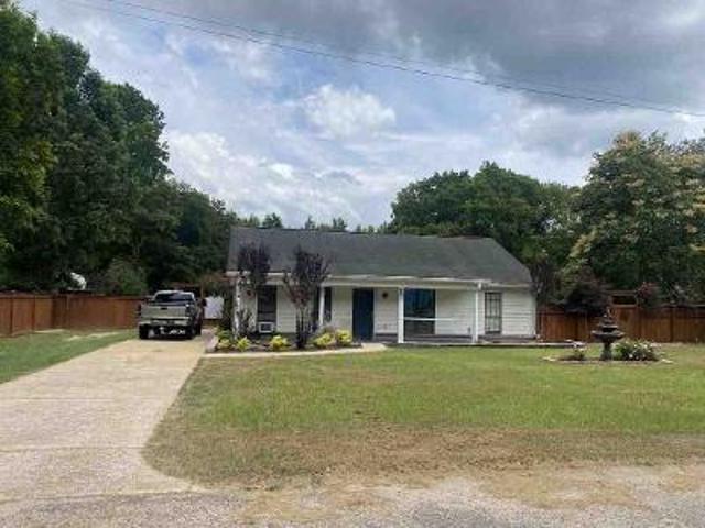 House for sale in Wetumpka