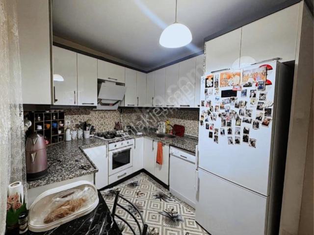 Karabağlar, İzmir içerisinde satılık mülk