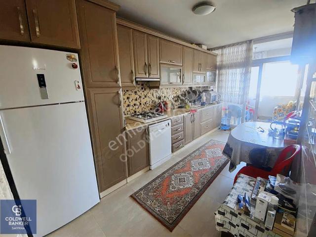 Karabağlar, İzmir içerisinde satılık mülk