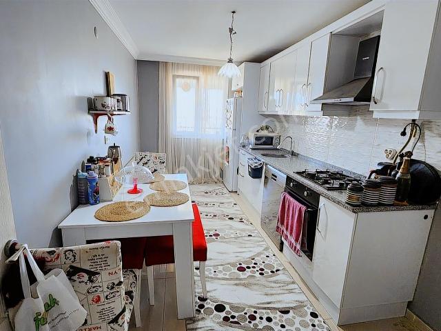 Karabağlar, İzmir içerisinde satılık mülk