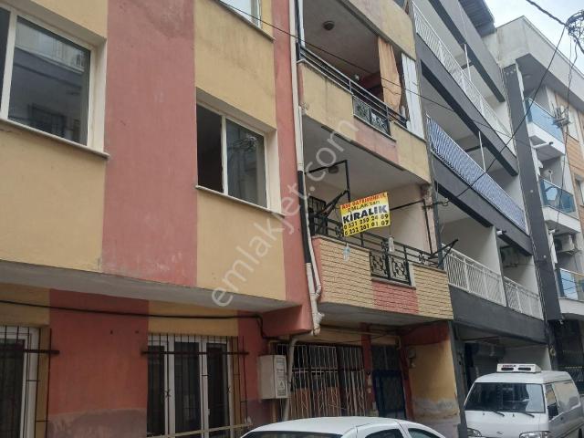Karabağlar, İzmir içerisinde kiralık mülk