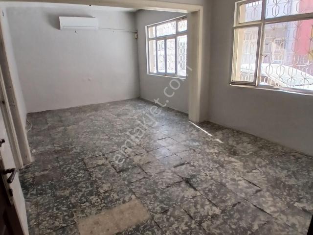 Sarıyer Mahallesi, Karabağlar içerisinde kiralık Villa