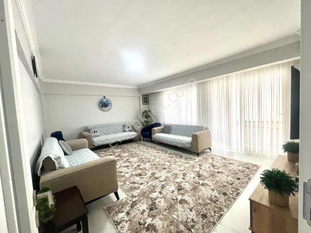 Karabağlar, İzmir içerisinde satılık mülk