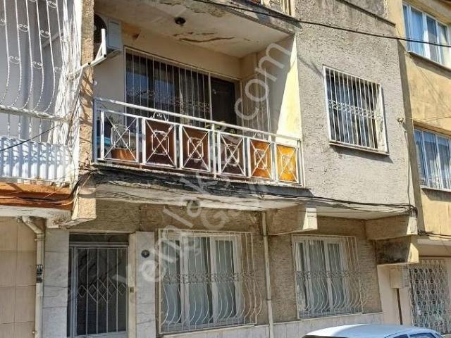 Karabağlar, İzmir içerisinde satılık Villa