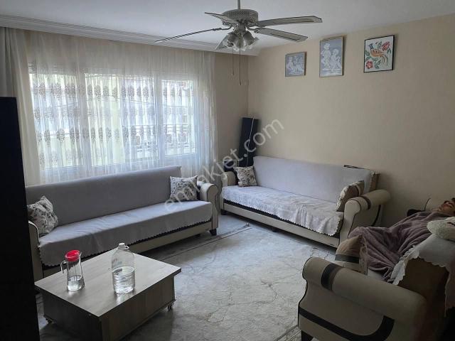 Karabağlar, İzmir içerisinde satılık mülk
