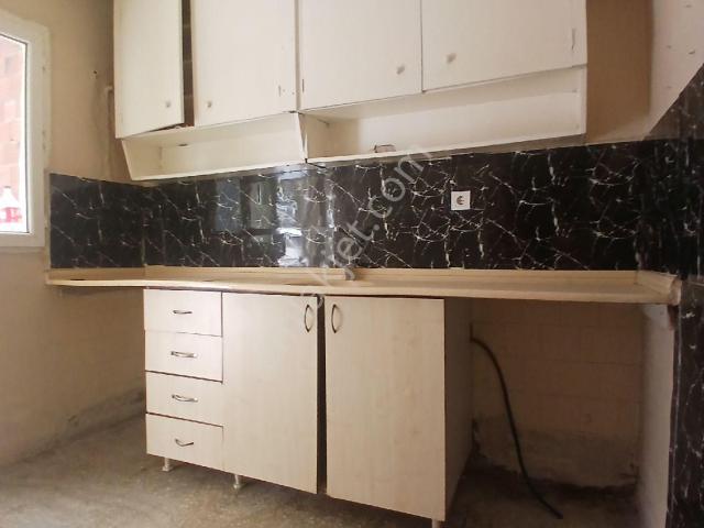 Karabağlar, İzmir içerisinde kiralık mülk