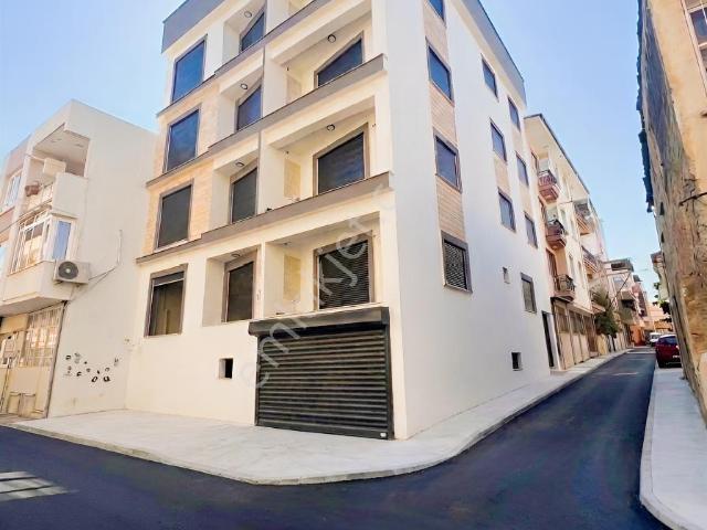 Karabağlar, İzmir içerisinde satılık mülk