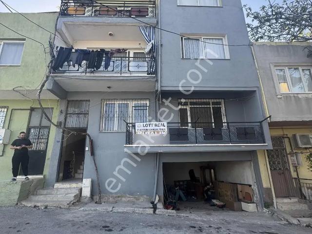 Sevgi Mahallesi, Karabağlar içerisinde kiralık mülk