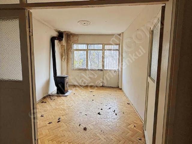Karabağlar, İzmir içerisinde satılık Villa
