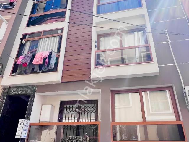 Karabağlar, İzmir içerisinde kiralık mülk